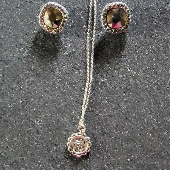 independent Jewelry - JEWLERY set